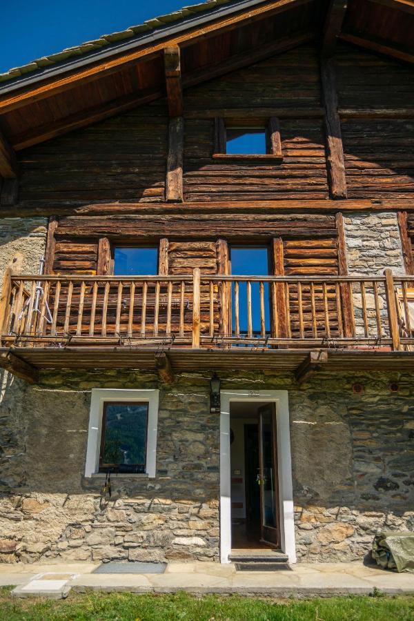 Appartement Nido delle aquile à Cogne Extérieur photo